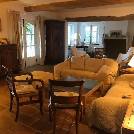 Nouveau : Front De Mer Avec Acces Plage